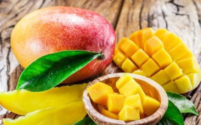 12 Reasons Why You Should Eat a Mango Every Day