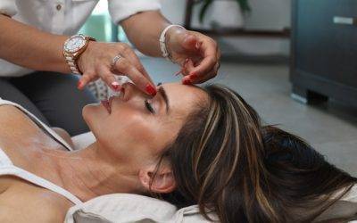 Conventional Medicine Versus Holistic Approaches To Anxiety Problems