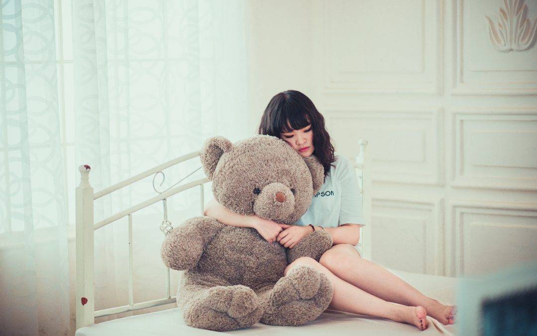 How to Deal With Breaking Up When You’re Still in Love