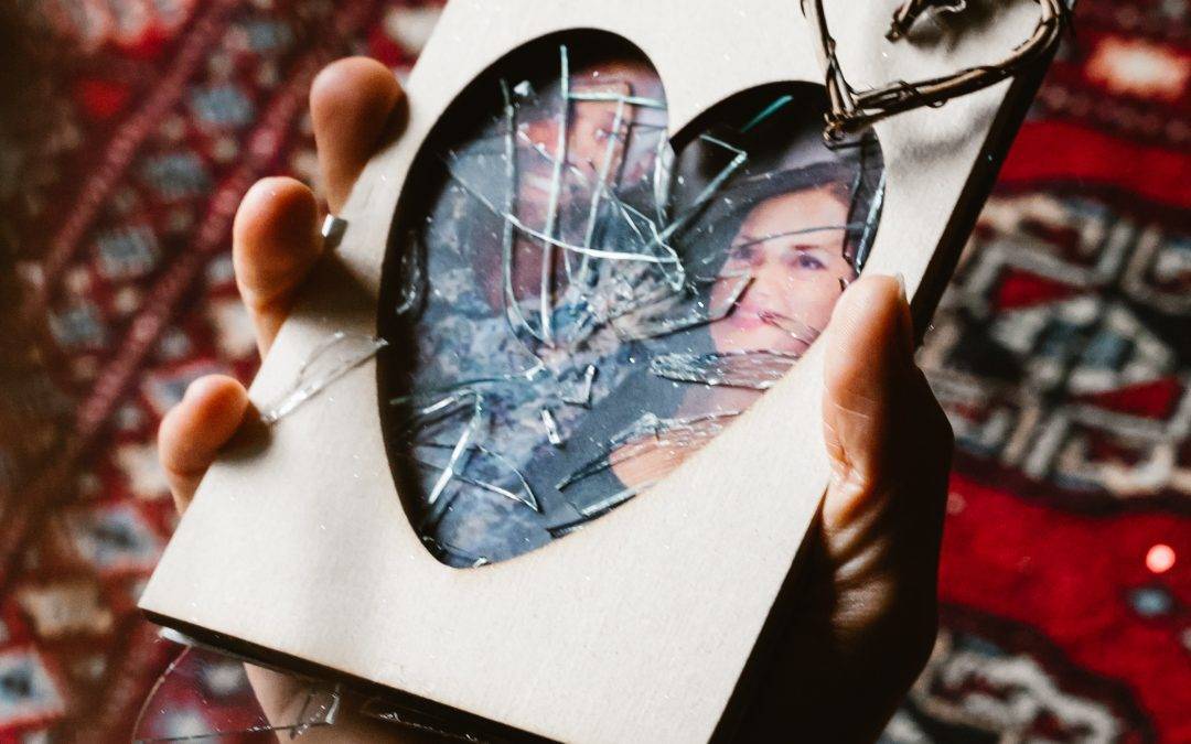 How to Survive an Unhealthy Relationship