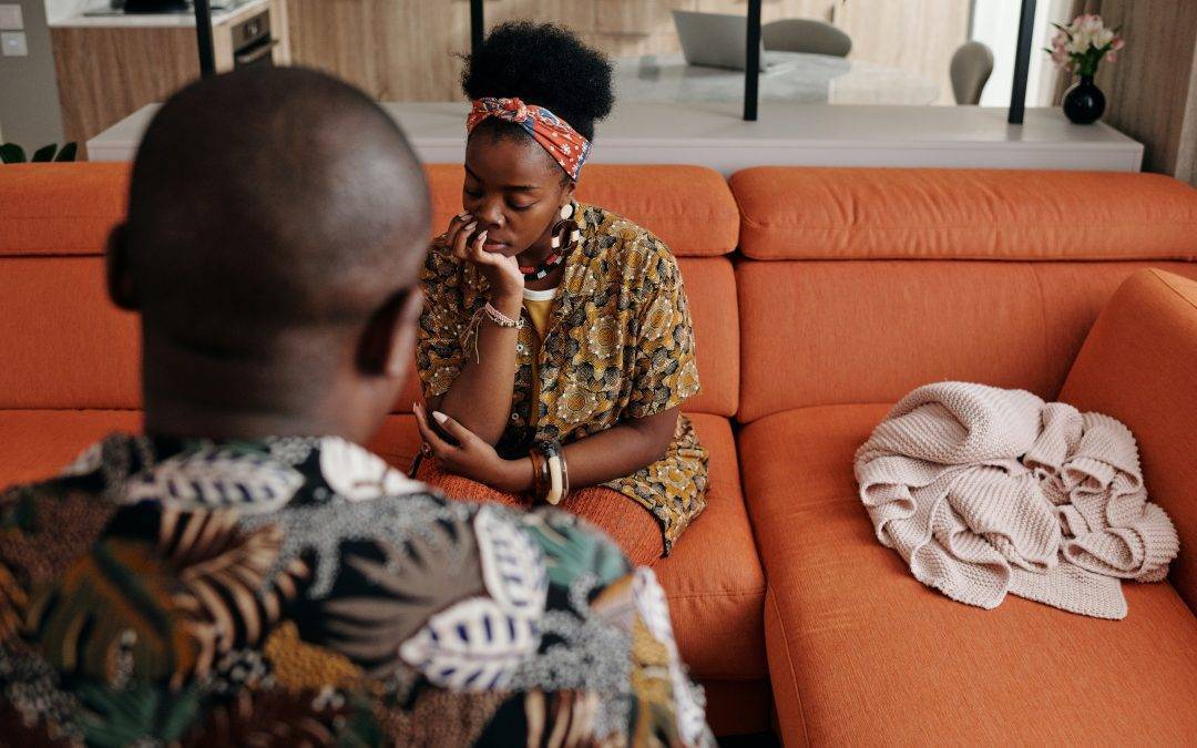 Do You Recognize the Warning Signs of Controlling Relationships?