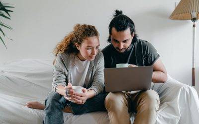 Staying Connected in a Commuter Marriage